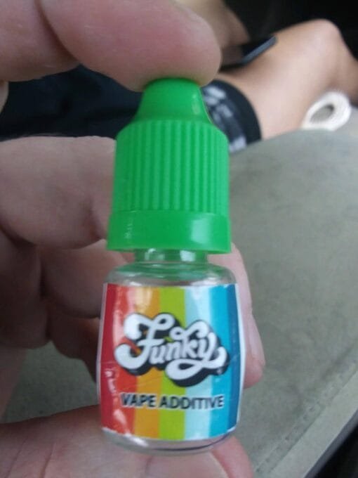 Funky Vape Addictive Juice 15ml product packaging