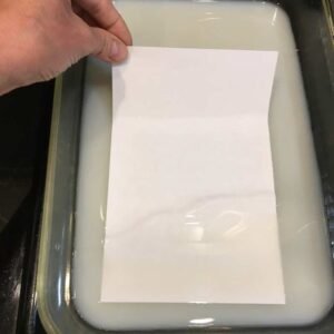 K2 E-LIQUID SPRAY ON PAPER