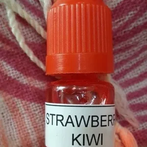 Strawberry Kiwi Liquid Incense 5ml bottle with strawberry and kiwi flavor labeling